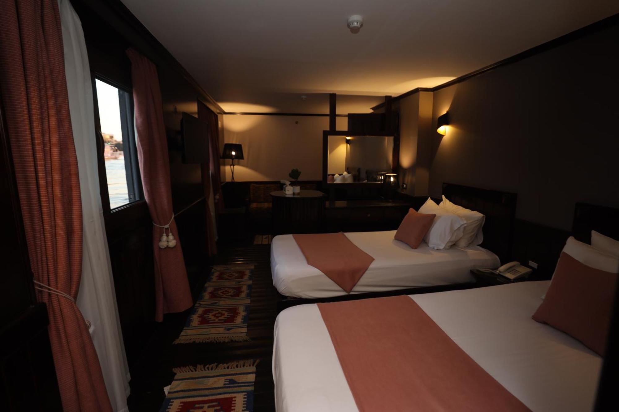 You Nile View Hotel Giza Bagian luar foto